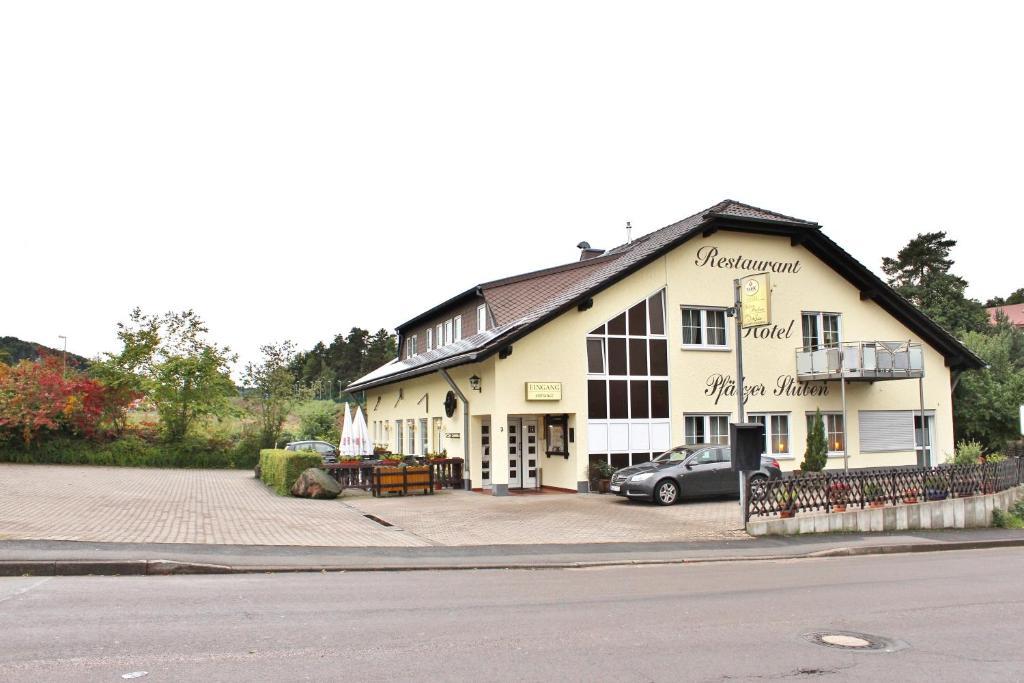 Pfaelzer Stuben Hotel Landstuhl Eksteriør billede
